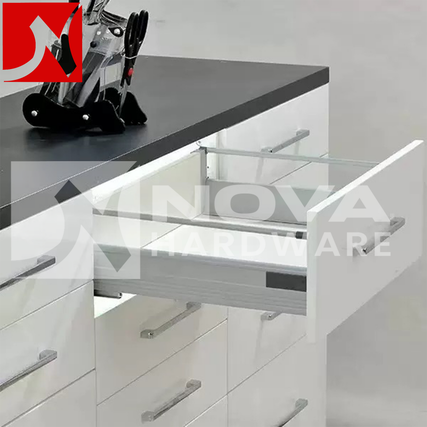 Tandem Box With Rod